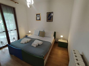 easy home Lake Arona